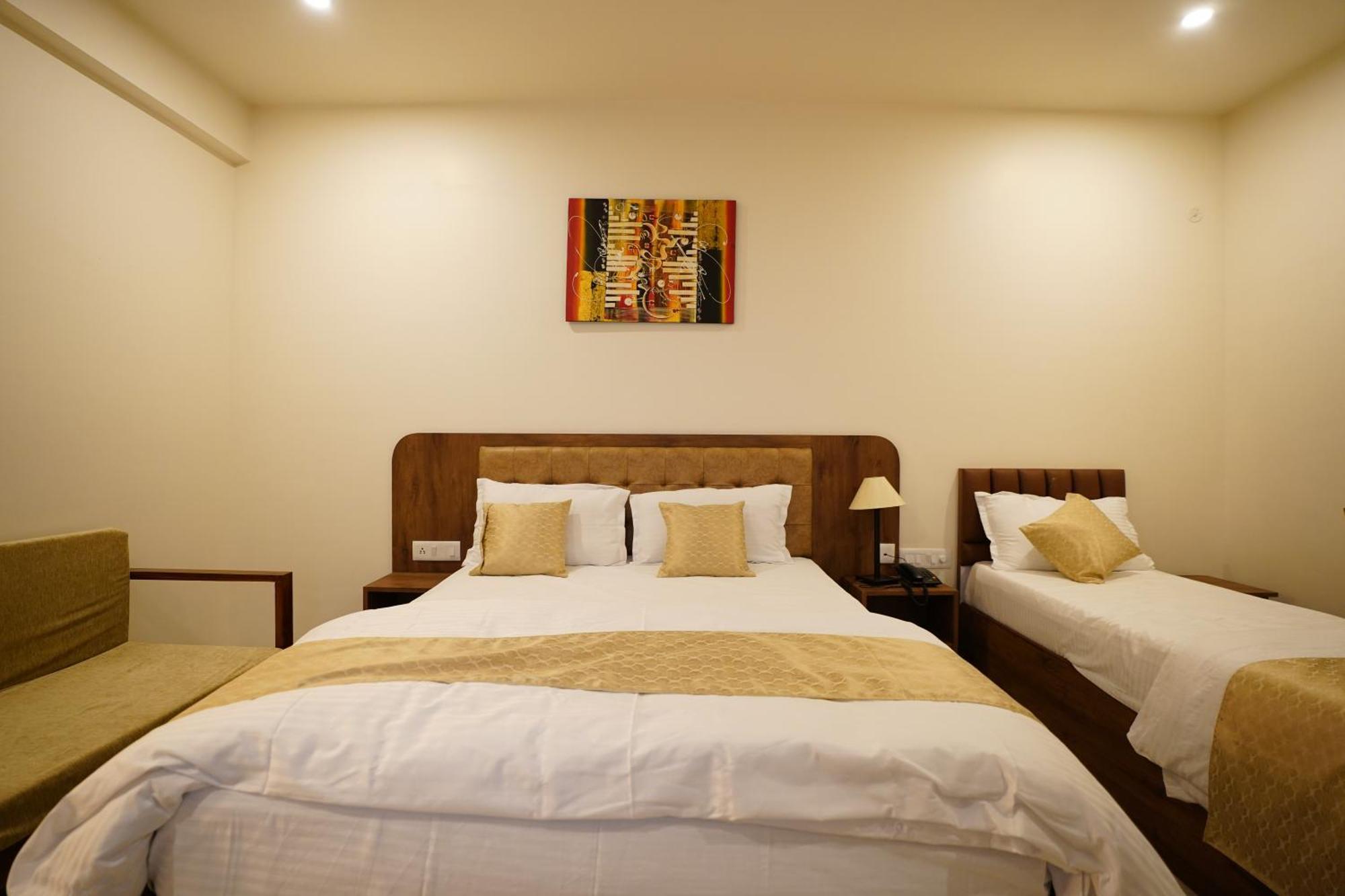 Drizzledrop Inn Chennai Exterior photo